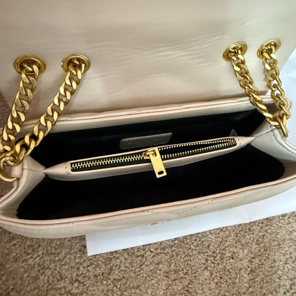 Yves Saint Laurent Cream Quilted Bag - Picture 10 of 17